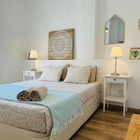 Bright & Breezy Merced มาลากา ภายนอก รูปภาพ